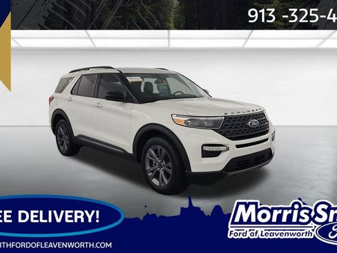 Used 2024 Ford Explorer XLT w/ Equipment Group 202A AWD/4WD image 1