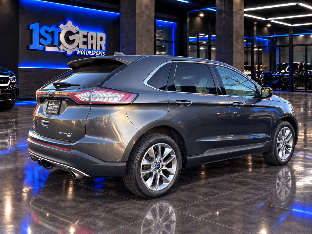 Used 2018 Ford Edge Titanium w/ Equipment Group 302A AWD/4WD image 6