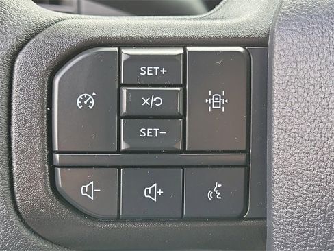 Used 2025 Ford F150 STX image 8