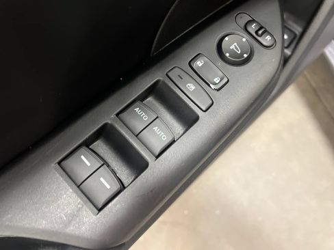 Used 2020 Honda Insight Touring image 13
