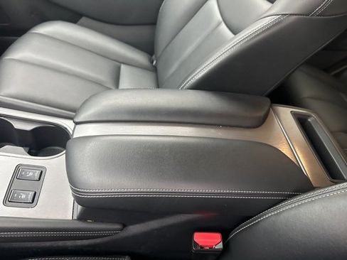 Used 2024 Nissan Murano SV image 20