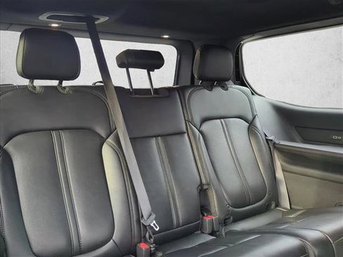 Used 2024 Jeep Wagoneer Series II image 19