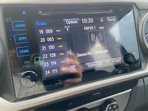 Used 2019 Toyota Tacoma SR5 RWD image 35