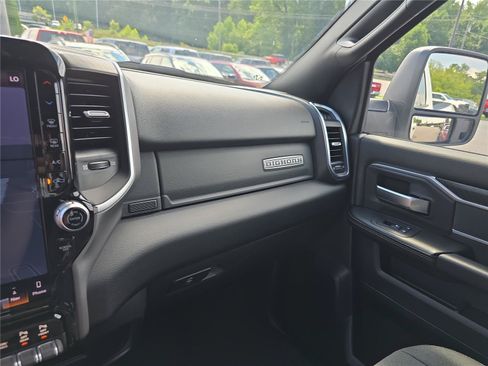 Used 2026 RAM 2500 Big Horn AWD/4WD image 24