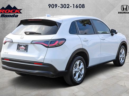 Used 2024 Honda HR-V LX image 6