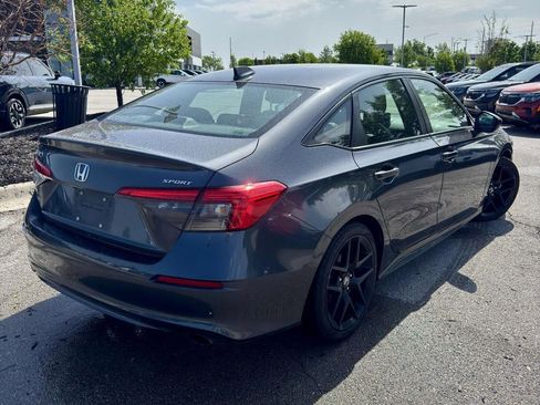 Used 2022 Honda Civic Sport image 5