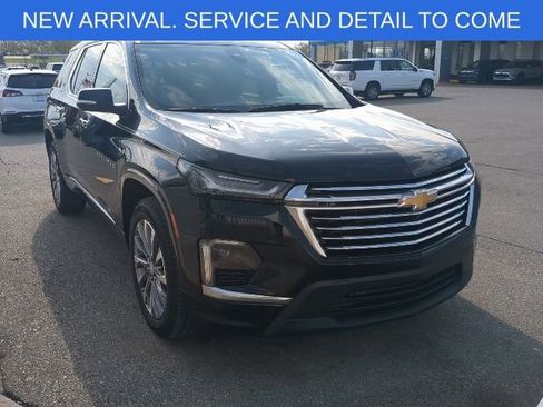 Used 2023 Chevrolet Traverse Premier w/ LPO, Floor Liner Package image 10