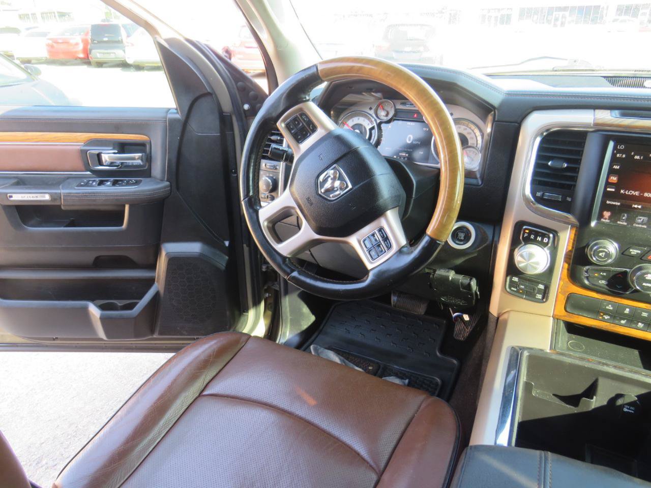 Used 2015 RAM 1500 Laramie Longhorn w/ Convenience Group AWD/4WD image 20