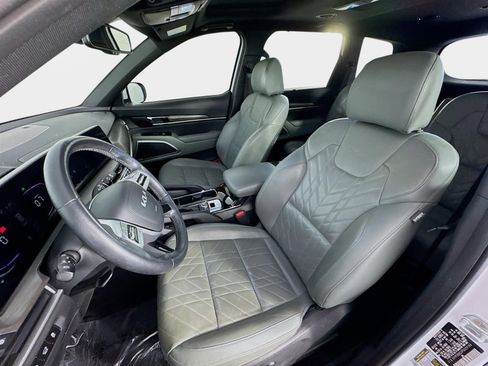 Certified 2023 Kia Telluride EX X-Line image 11