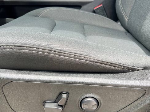 Used 2023 RAM 1500 Big Horn AWD/4WD image 23