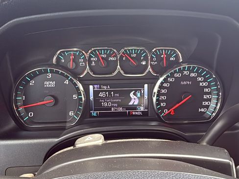 Used 2017 Chevrolet Silverado 1500 LT w/ All Star Edition AWD/4WD image 13