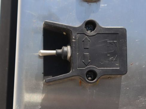 Used 2024 Ford F550 2WD Regular Cab Super Duty image 13