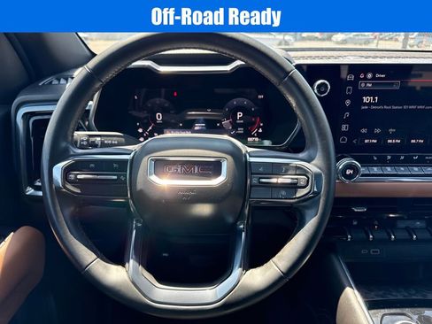 Used 2024 GMC Canyon AT4 w/ Canyon Safety Plus Package AWD/4WD image 15