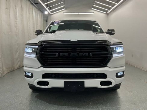 Used 2021 RAM 1500 Laramie AWD/4WD image 3