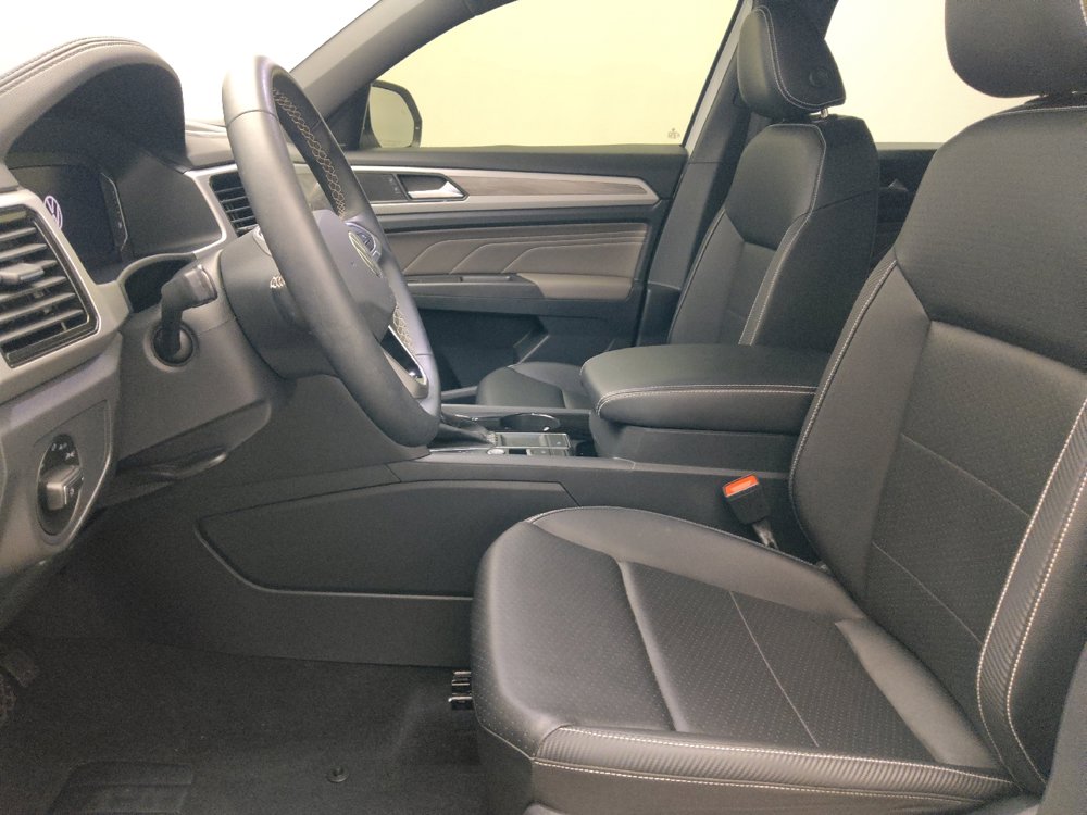 Used 2023 Volkswagen Atlas Cross Sport SE FWD image 17