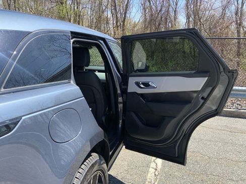 Used 2026 Land Rover Range Rover Velar Dynamic SE image 16