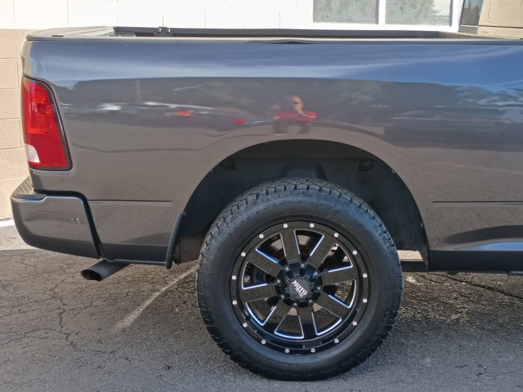 Used 2015 RAM 1500 Express AWD/4WD image 4