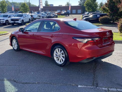 Used 2024 Toyota Camry LE w/ Convenience Package FWD image 5