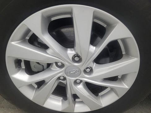 Used 2019 Hyundai Tucson SE AWD/4WD image 31