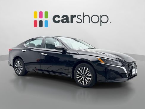 Used 2023 Nissan Altima 2.5 SV AWD/4WD image 7