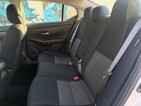 Used 2020 Nissan Sentra SV FWD image 15
