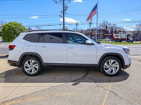 Certified 2023 Volkswagen Atlas SE w/ Panoramic Sunroof Package image 6