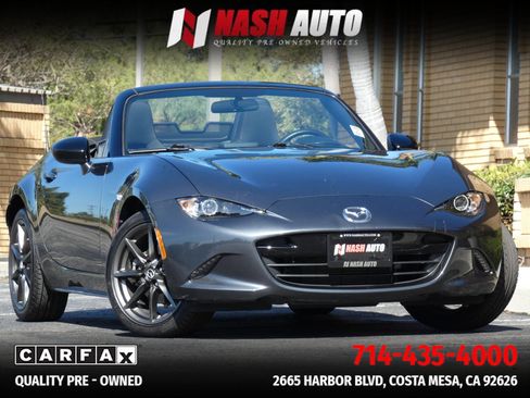 Used 2016 MAZDA MX-5 Miata Club image 3