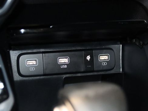 Used 2023 Kia Sorento SX Prestige image 23