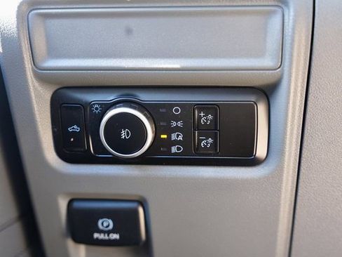 Used 2024 Ford F150 XLT AWD/4WD image 25