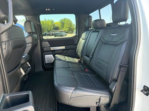 Used 2025 Ford F250 Platinum AWD/4WD image 13