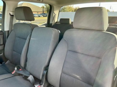 Used 2018 Chevrolet Silverado 1500 LT w/ All Star Edition image 37