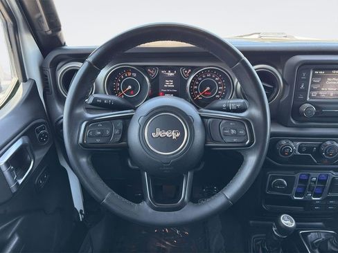 Used 2018 Jeep Wrangler Unlimited Sport S AWD/4WD image 7