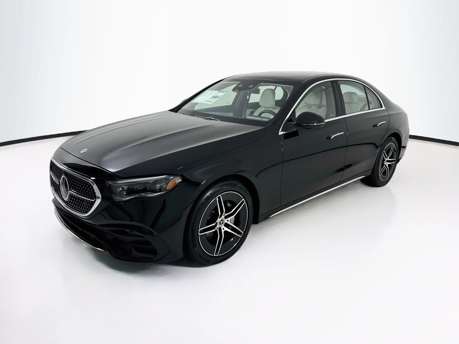 New 2027 Mercedes-Benz E 350 4MATIC Sedan image 3