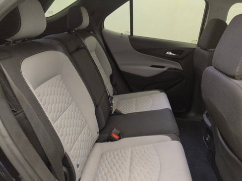 Used 2021 Chevrolet Equinox LS AWD/4WD image 19