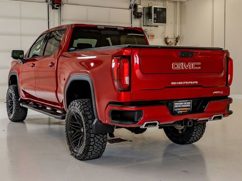 Used 2023 GMC Sierra 1500 AT4 w/ AT4 Preferred Package AWD/4WD image 7