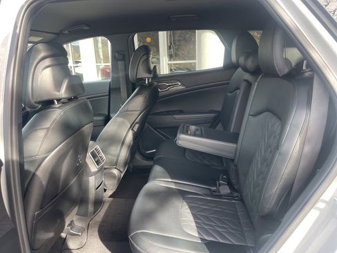 Certified 2023 Kia Sportage X-Line image 10