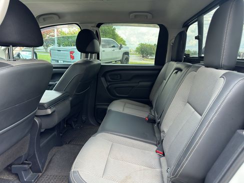 Used 2021 Nissan Titan S w/ S Utility Package RWD image 15