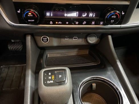 Certified 2023 Nissan Rogue SV w/ SV Premium B Package image 19