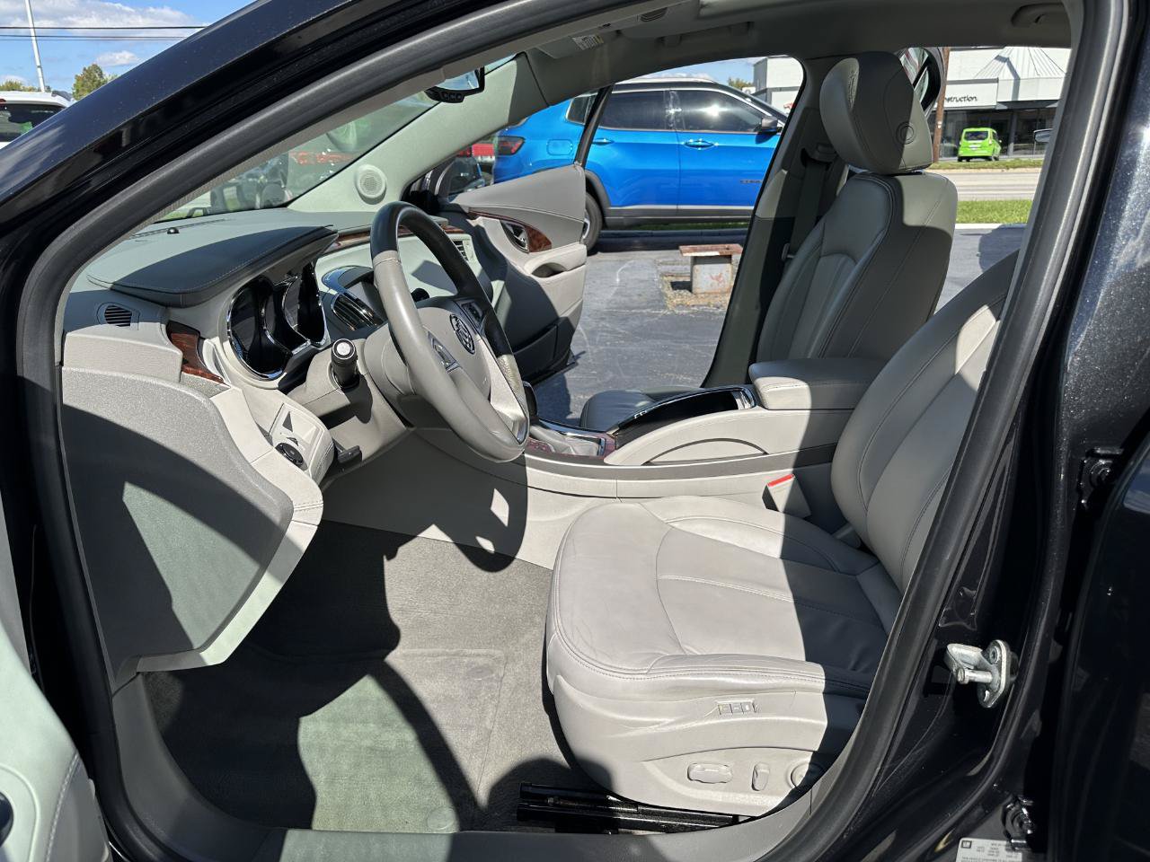 Used 2012 Buick LaCrosse Premium FWD image 24