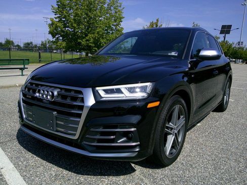Used 2018 Audi SQ5 Prestige AWD/4WD image 21
