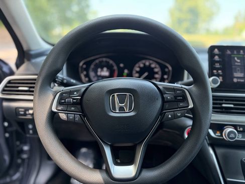 Used 2022 Honda Accord LX image 24