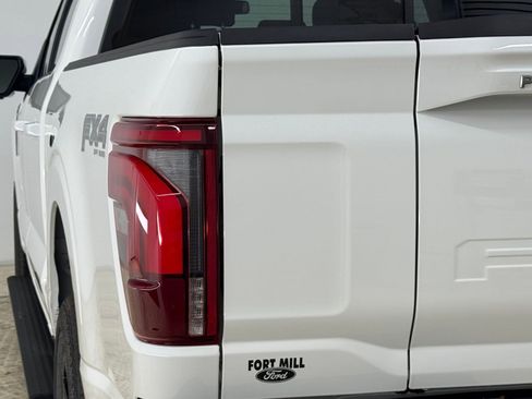 New 2025 Ford F150 Platinum w/ FX4 Off-Road Package image 13