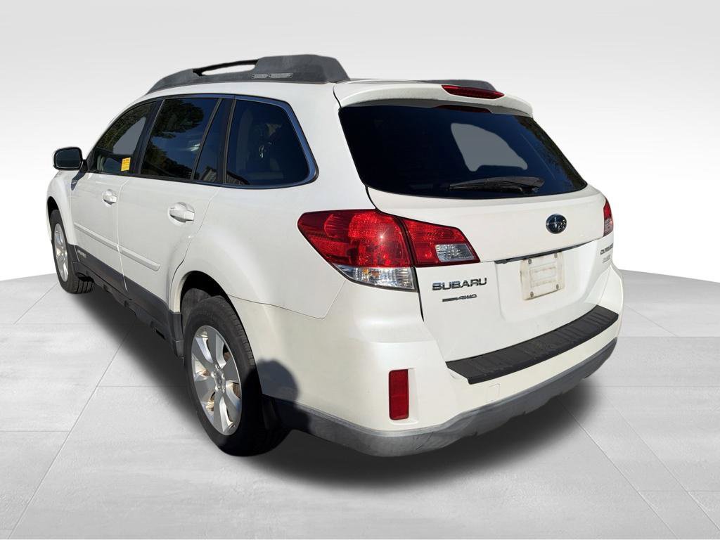 Used 2012 Subaru Outback 2.5i Premium AWD/4WD image 7