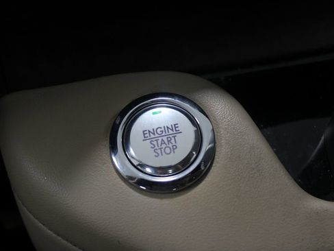 Used 2022 Lincoln Aviator Reserve image 49