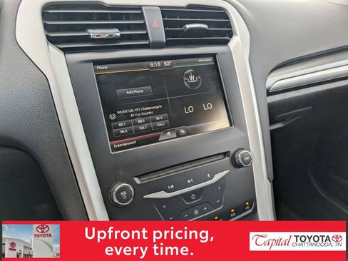Used 2014 Ford Fusion SE FWD image 19