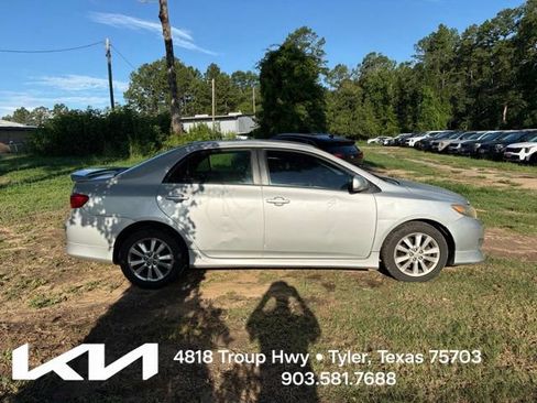 Used 2009 Toyota Corolla S w/ Sport Pkg FWD image 11