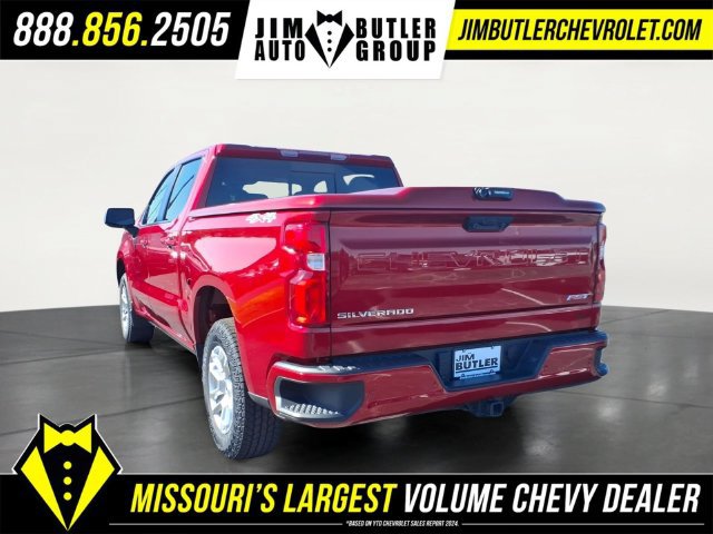 Used 2024 Chevrolet Silverado 1500 RST w/ Convenience Package II AWD/4WD image 3