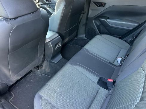 Used 2024 Subaru Crosstrek 2.0i Premium AWD/4WD image 12