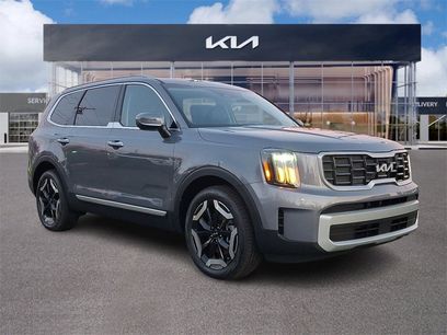 New 2025 Kia Telluride S