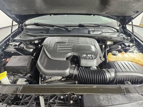 Used 2018 Dodge Challenger GT w/ GT Interior Package AWD/4WD image 28